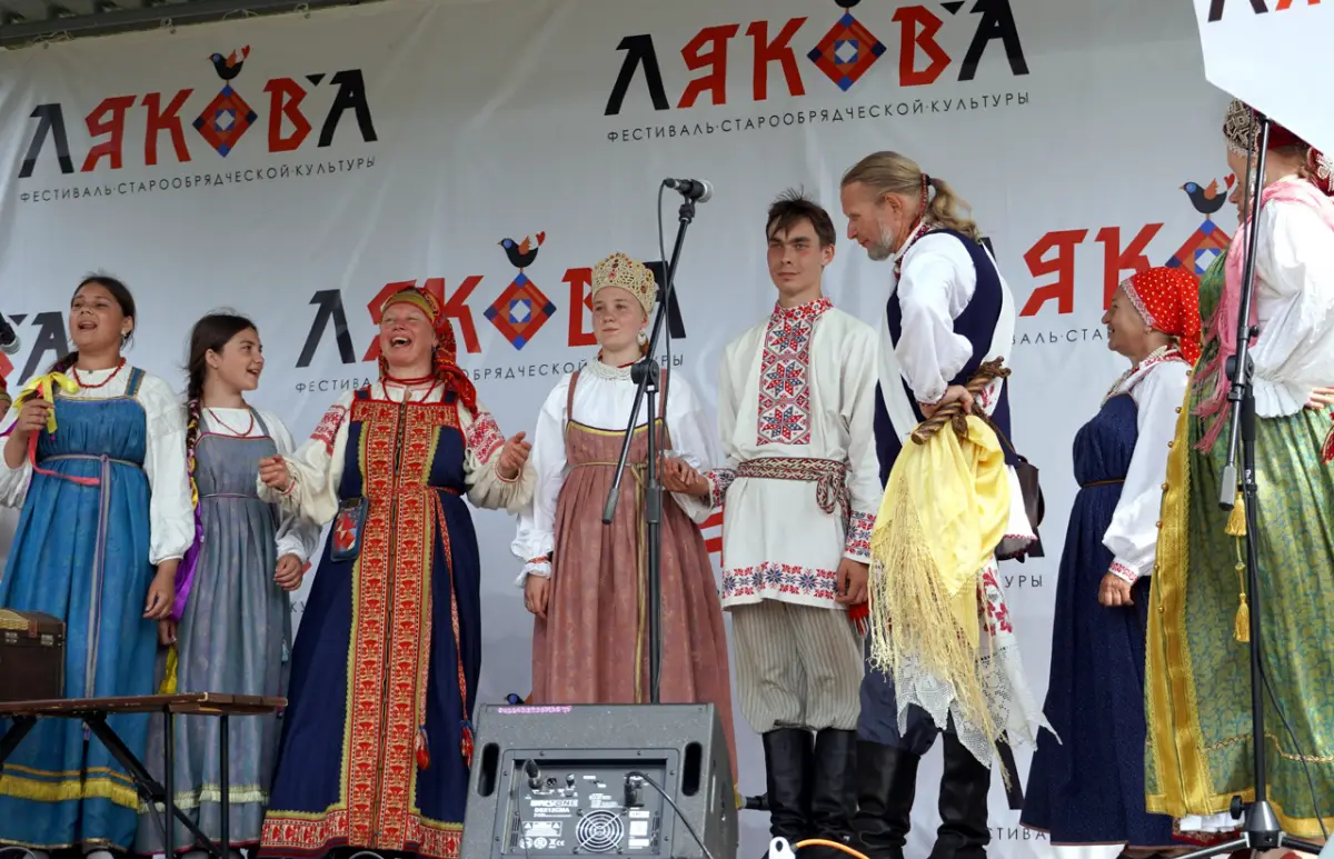 Было жарко, сытно, ярко!