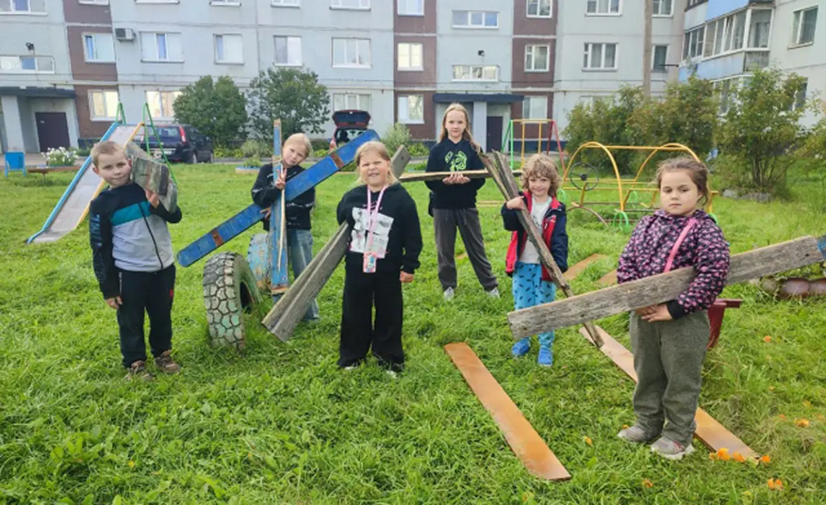 Дорогу — активным