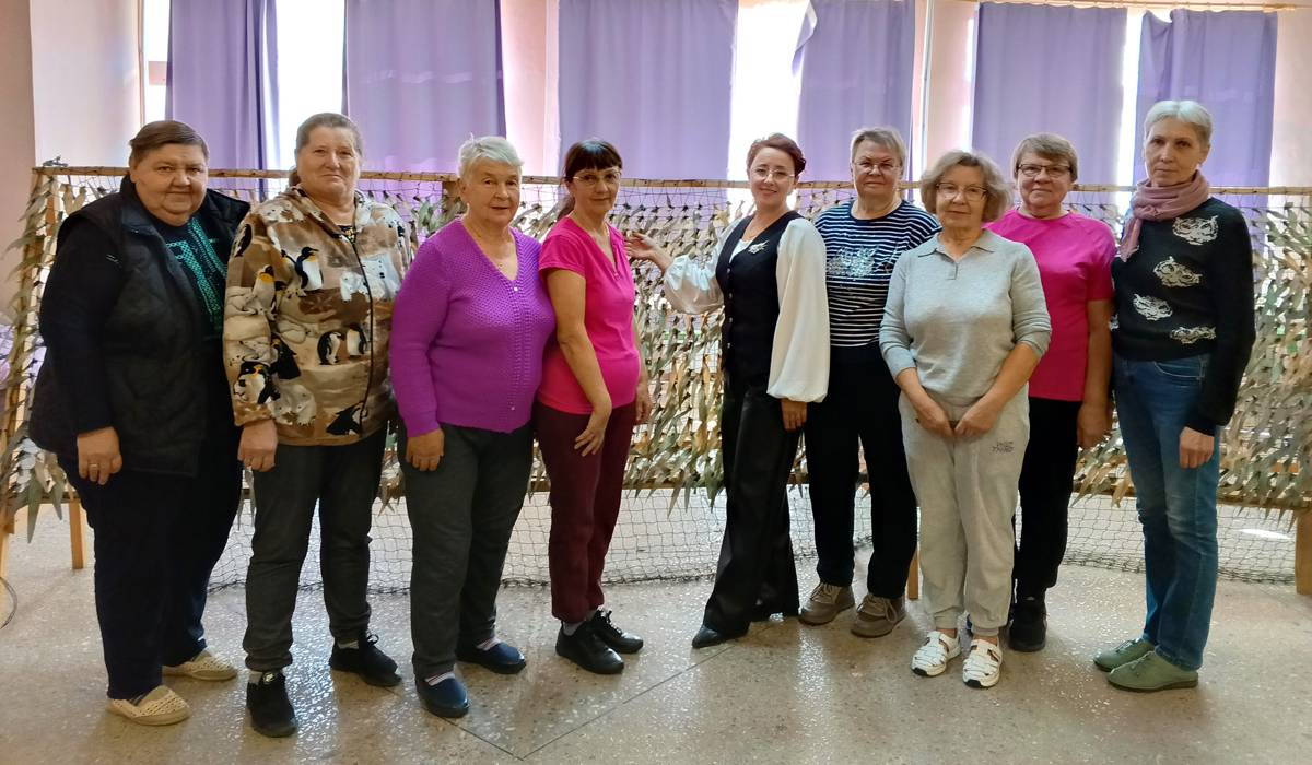 Тепло рук и сердец в каждой сети!