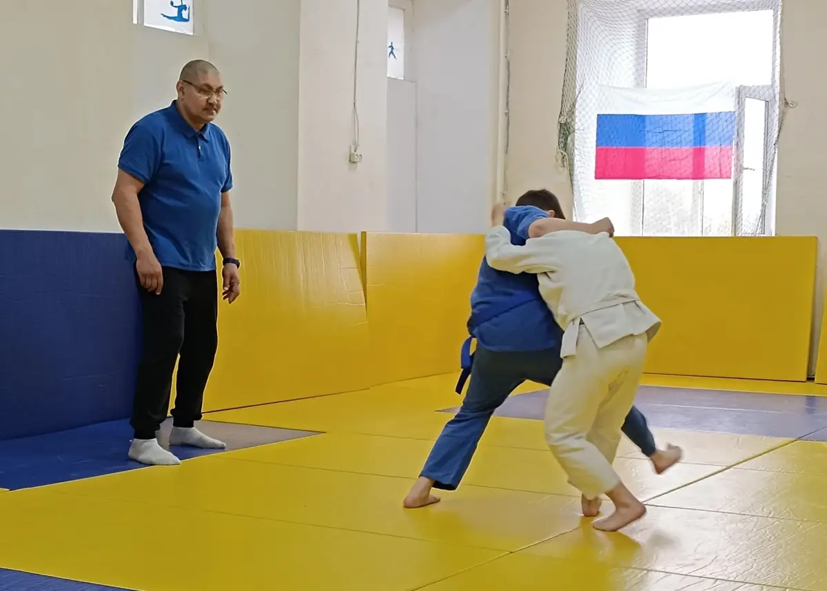 От слова самооборона