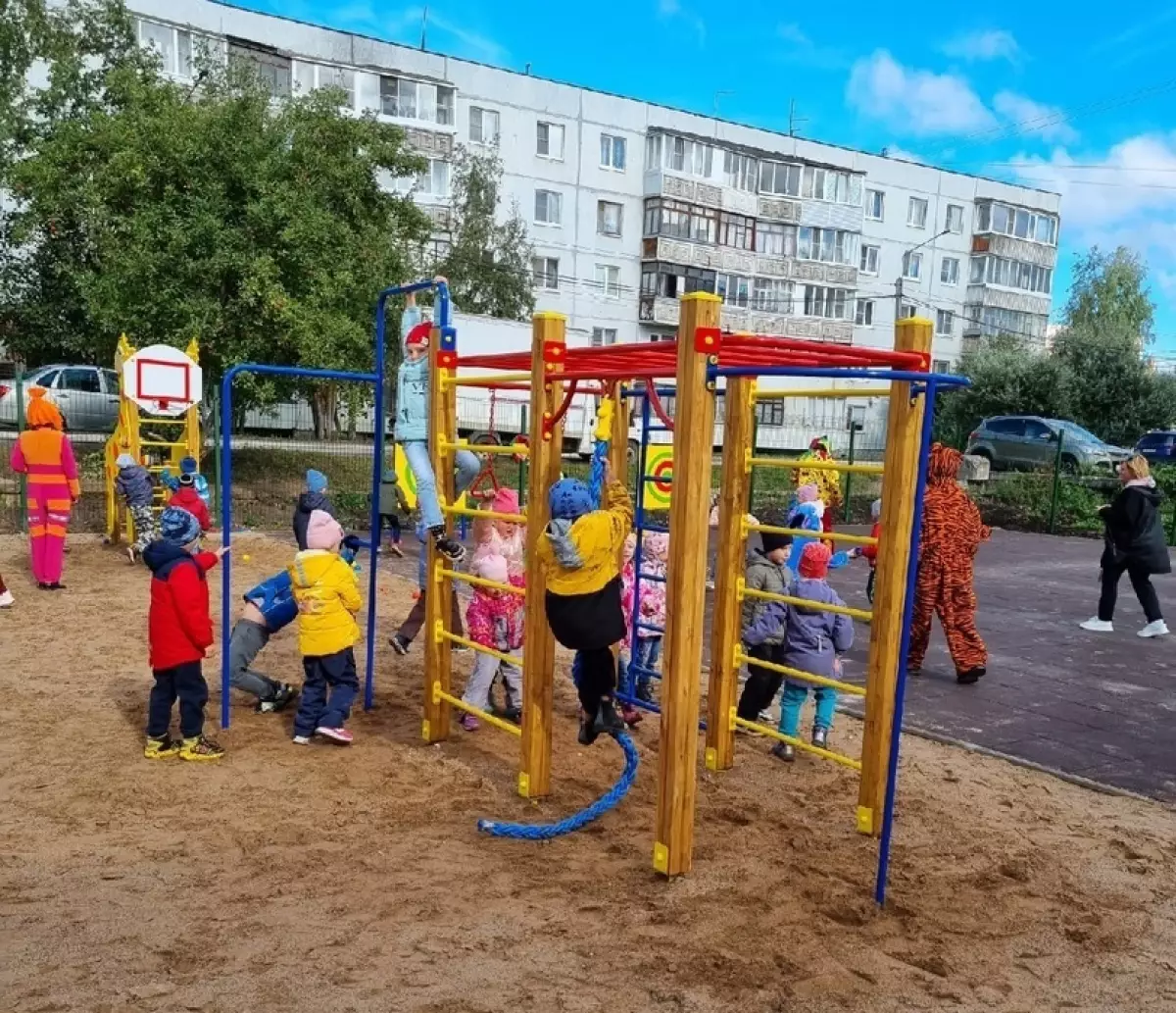 В детском саду поселка Панковка Новгородского района появилась современная спортплощадка