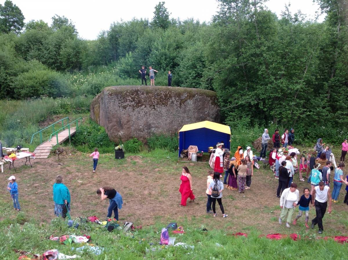 В Волоте появится город камней