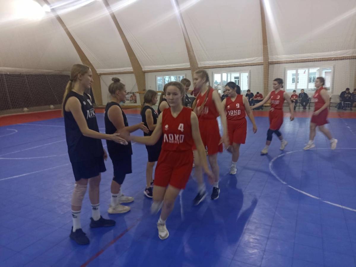 Марёвские баскетболистки вышли в полуфинал спартакиады учащихся Новгородской области