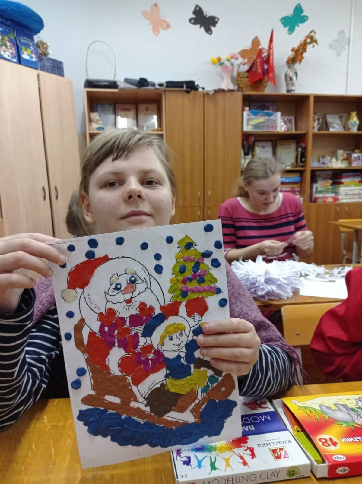Воспитанники Детского дома-интерната имени Ушинского в Шимске готовятся к встрече Нового года