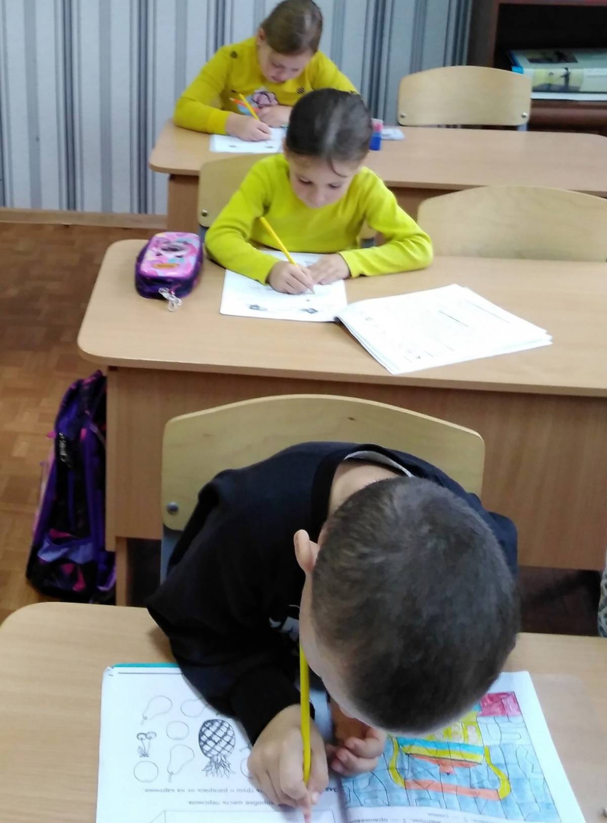 В Окуловском психологическом центре на протяжении 10 лет успешно действует студия подготовки к школе