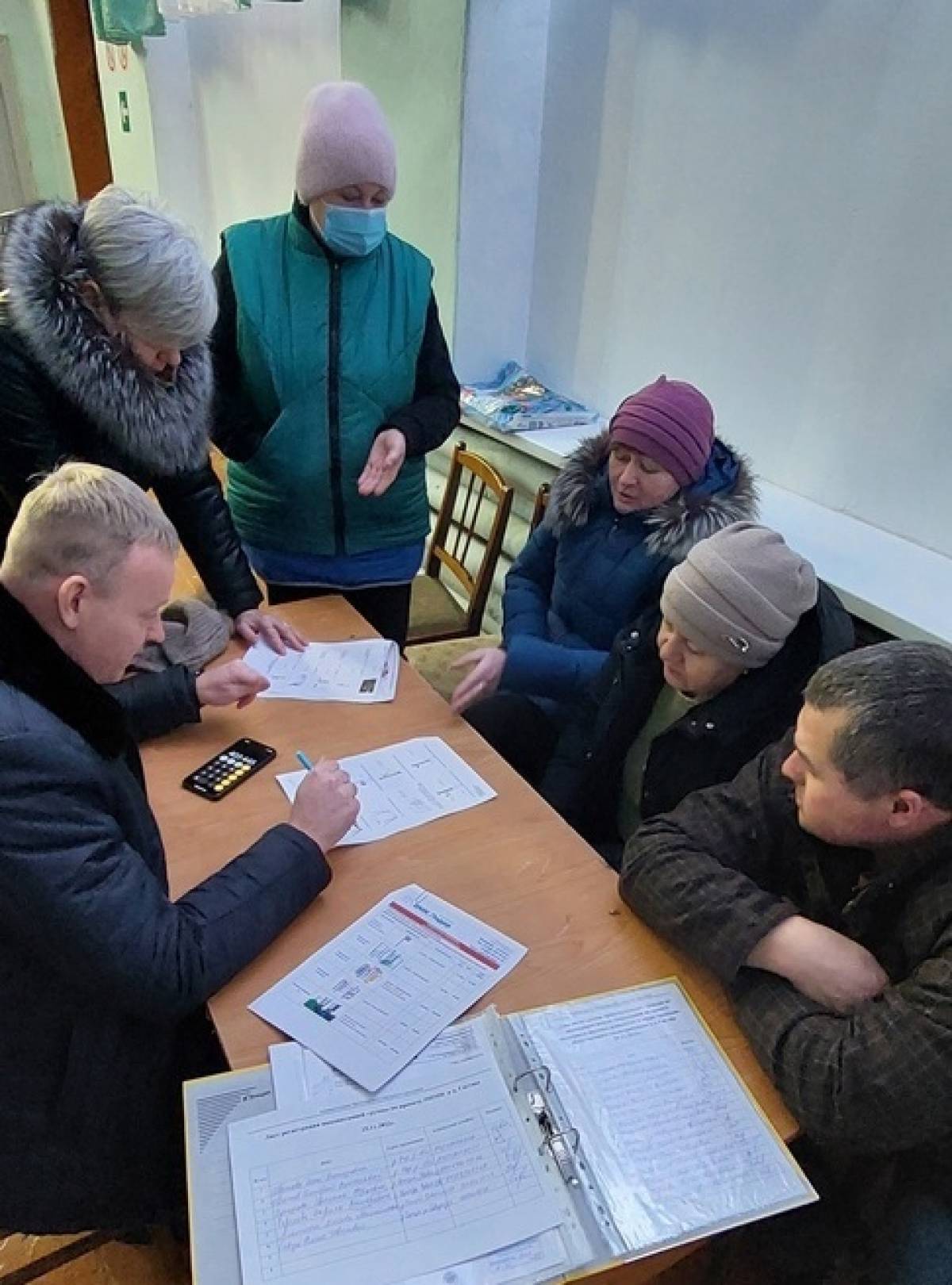 Жители деревни Гостцы Новгородского района с помощью проекта ППМИ хотят благоустроить площадку у Дома культуры
