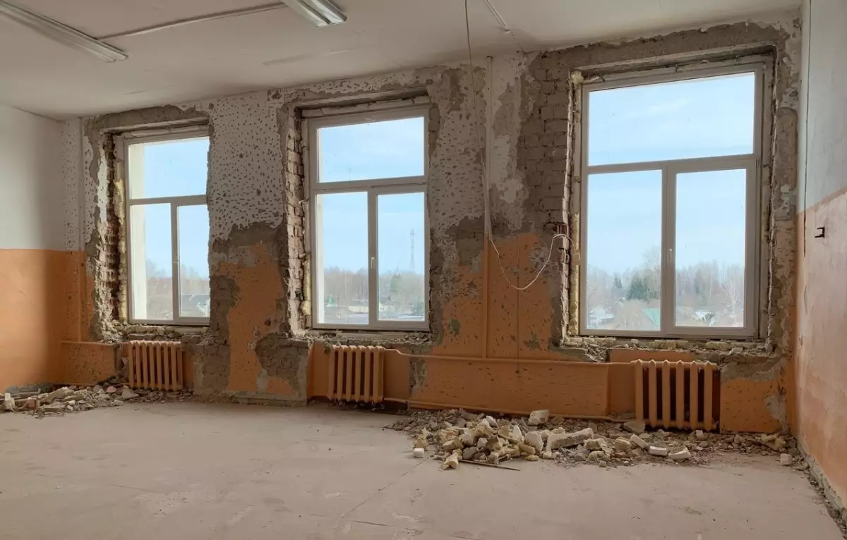 Школа села Медведь Шимского района готовится к капитальному ремонту