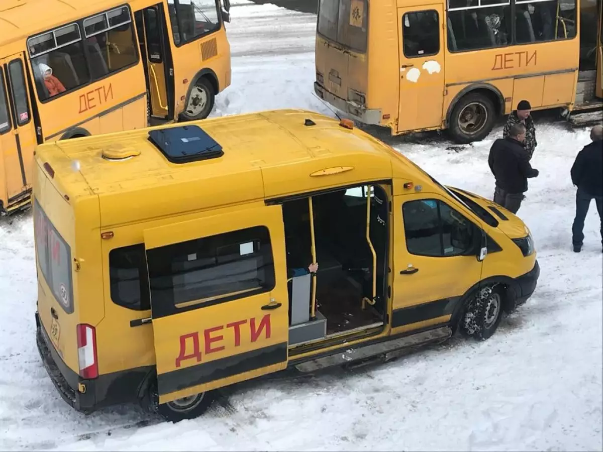 Новая «Газель», недавно полученная округом, уже используется для перевозки детей.