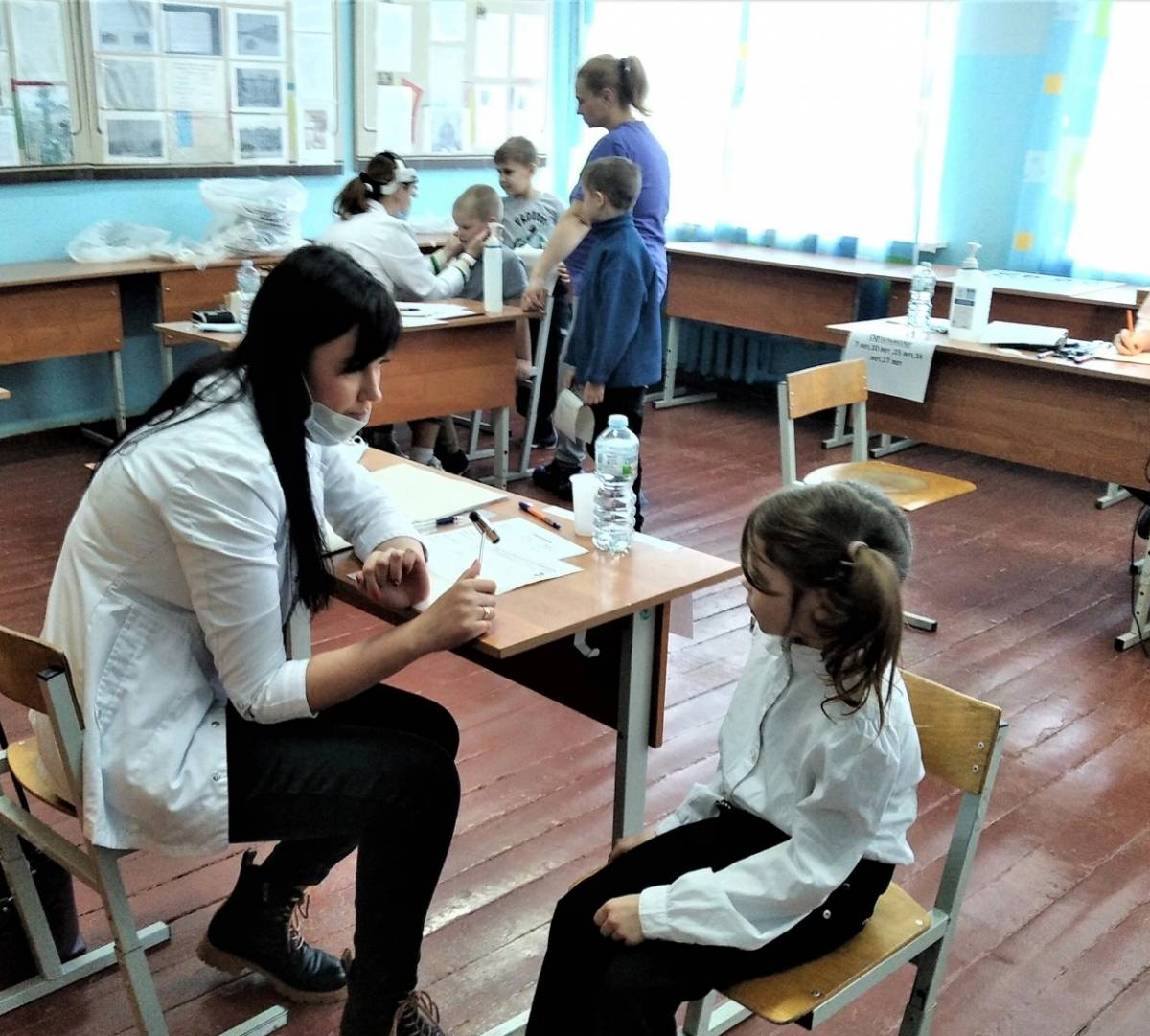 В Сольцах в рамках проекта «Здоровье каждого» провели медицинское обследование школьников