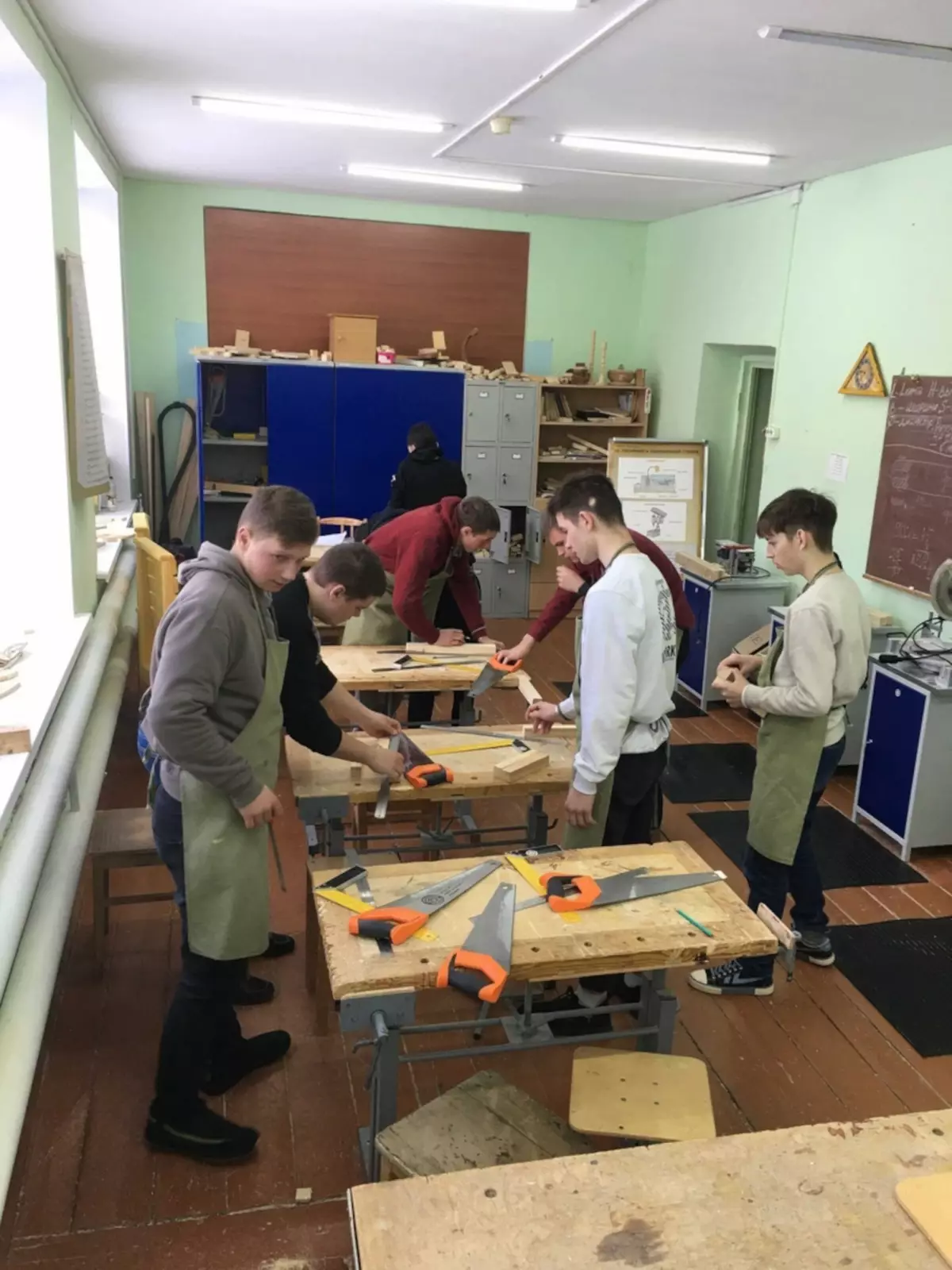 Окуловские школьники и студенты успешно выступили в региональном чемпионате «Абилимпикс»