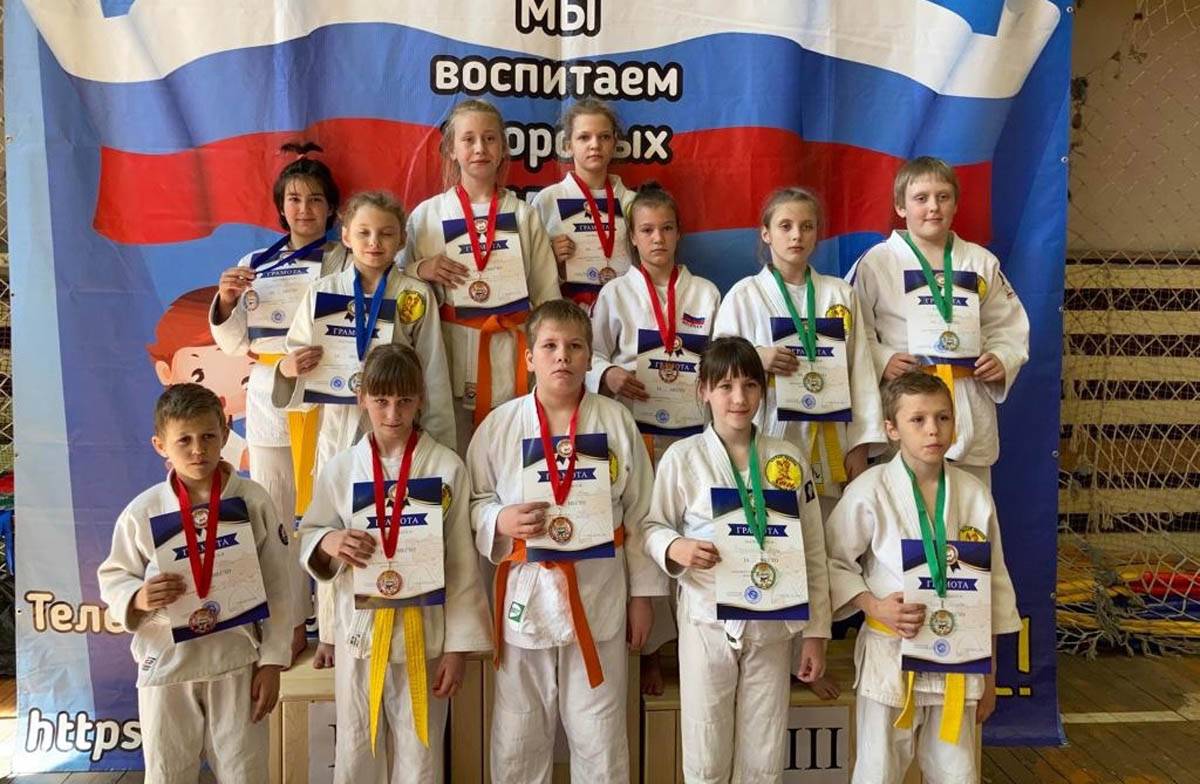 С новыми победами с двух майских турниров вернулись домой маловишерские дзюдоисты
