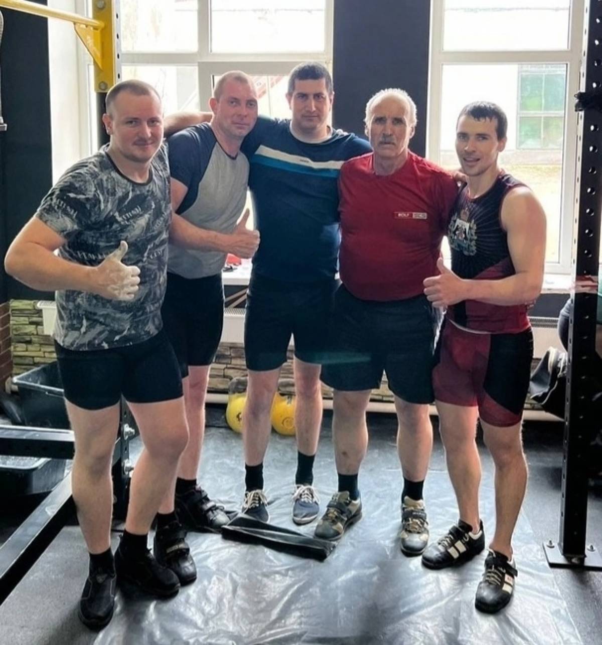 Команда гиревиков из Марёва завоевала кубок SMART-FITNESS
