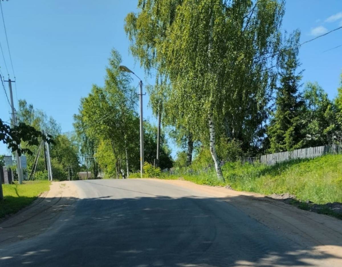 В посёлке Кулотино Окуловского района идёт дорожный ремонт