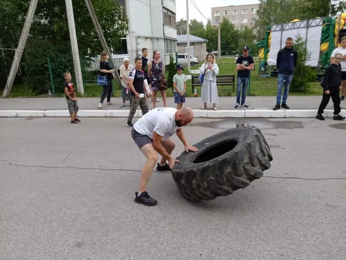 Свободные веса / железо :: Грифы :: Гриф-бревно для силового экстрима Strongman Log