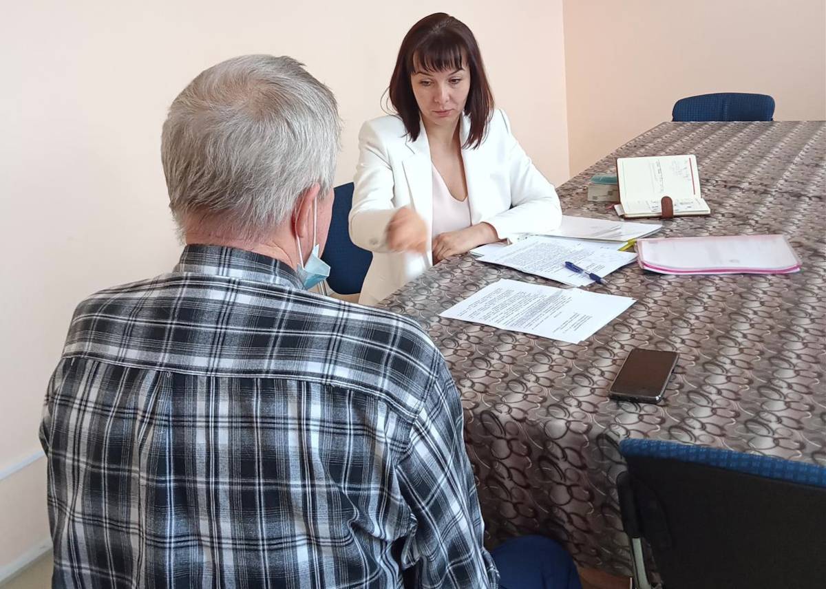 К юристам окуловцы обращаются по вопросам долгов, банкротства, имущественных отношений, прав несовершеннолетних