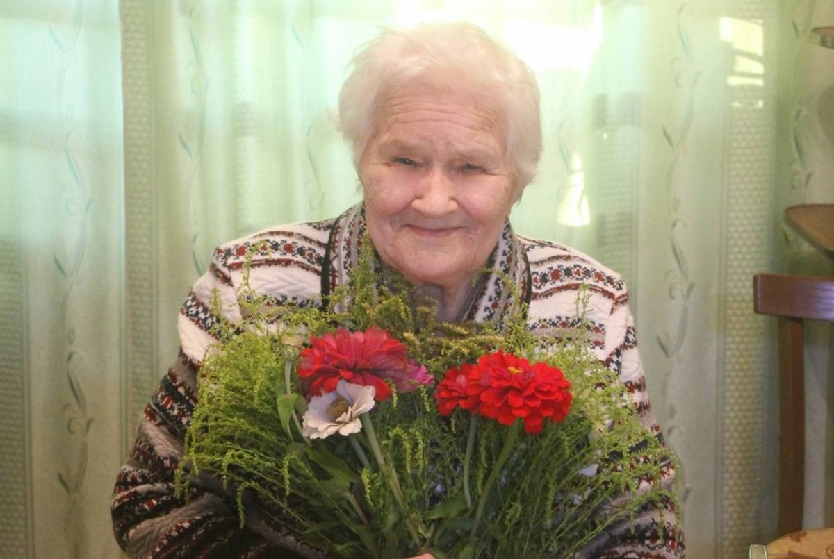 Жительница Демянска Мария Семёновна Маркелова отметила 90-летие
