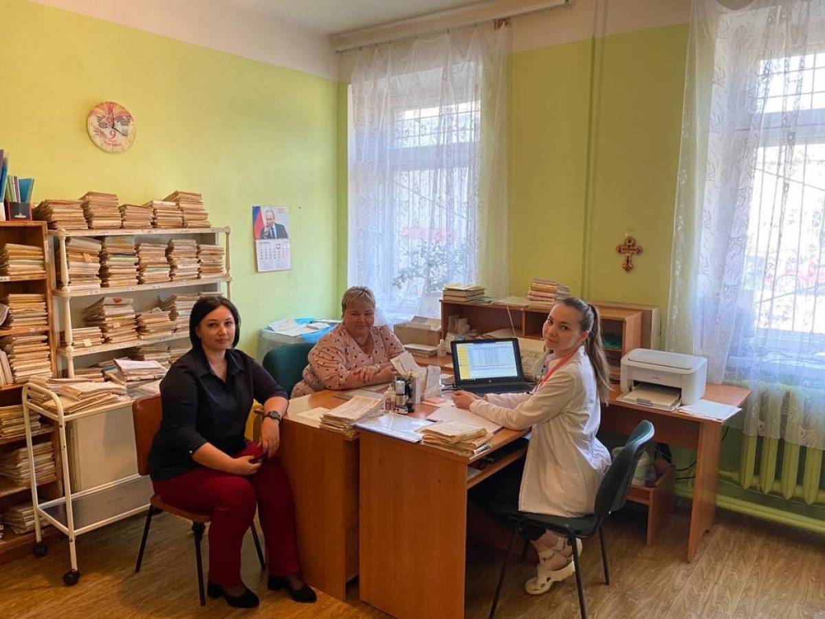 В посёлок Юбилейный Хвойнинского округа приехала на работу молодой доктор