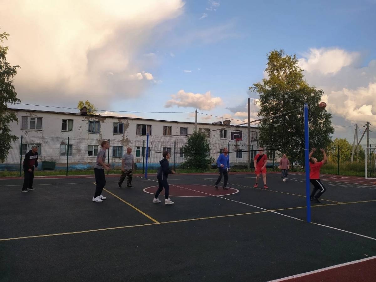 Спортивно-игровая площадка в д. Трегубво была построена в два этапа благодаря ППМИ