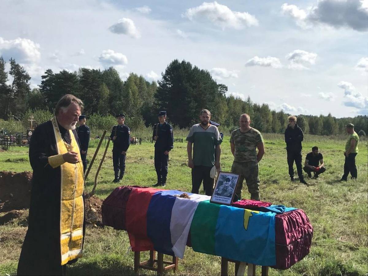 Марёвцы увековечат память погибших в СВО мемориальными досками
