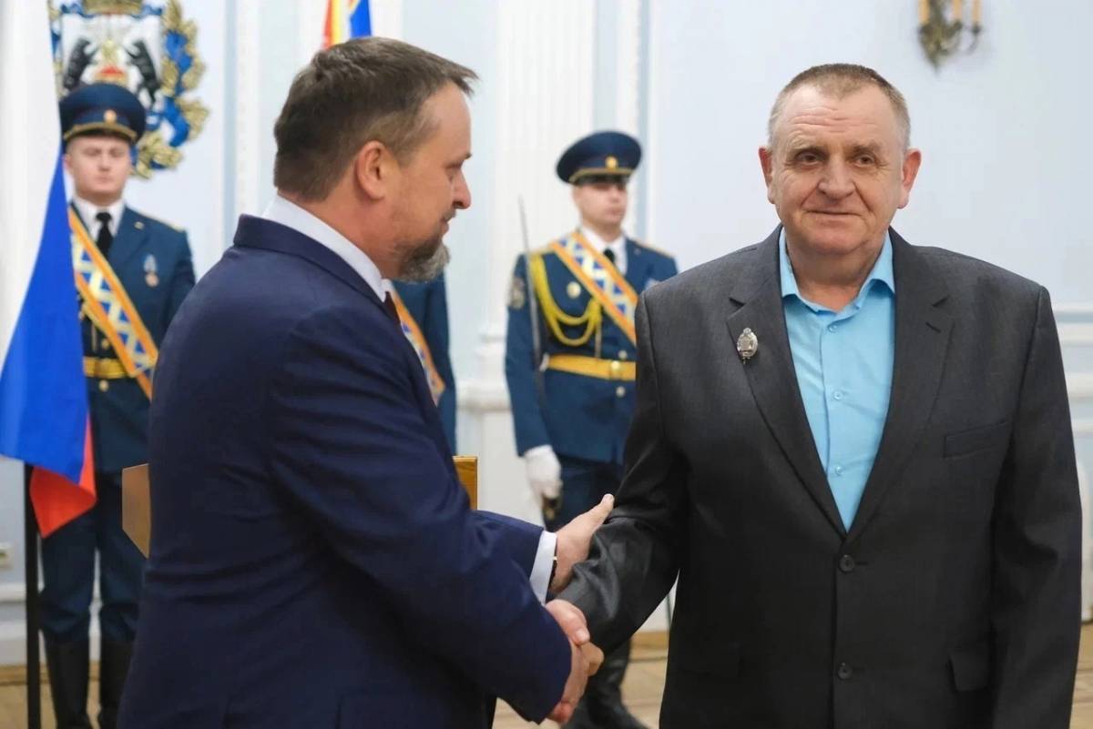 Государственные награды вручили двум работникам СПК «Левочский».