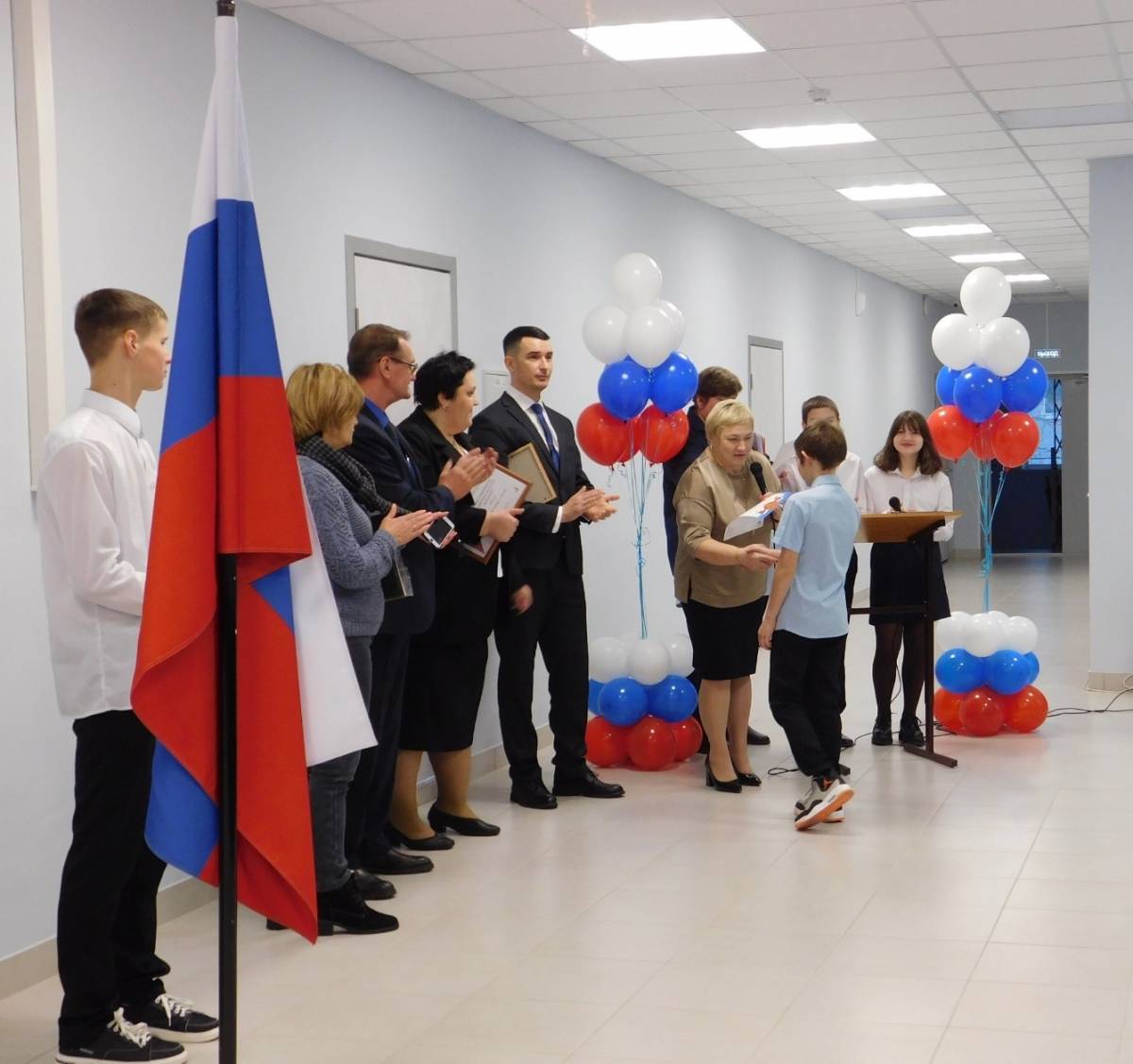 В селе Грузино Чудовского района после капремонта открылась школа