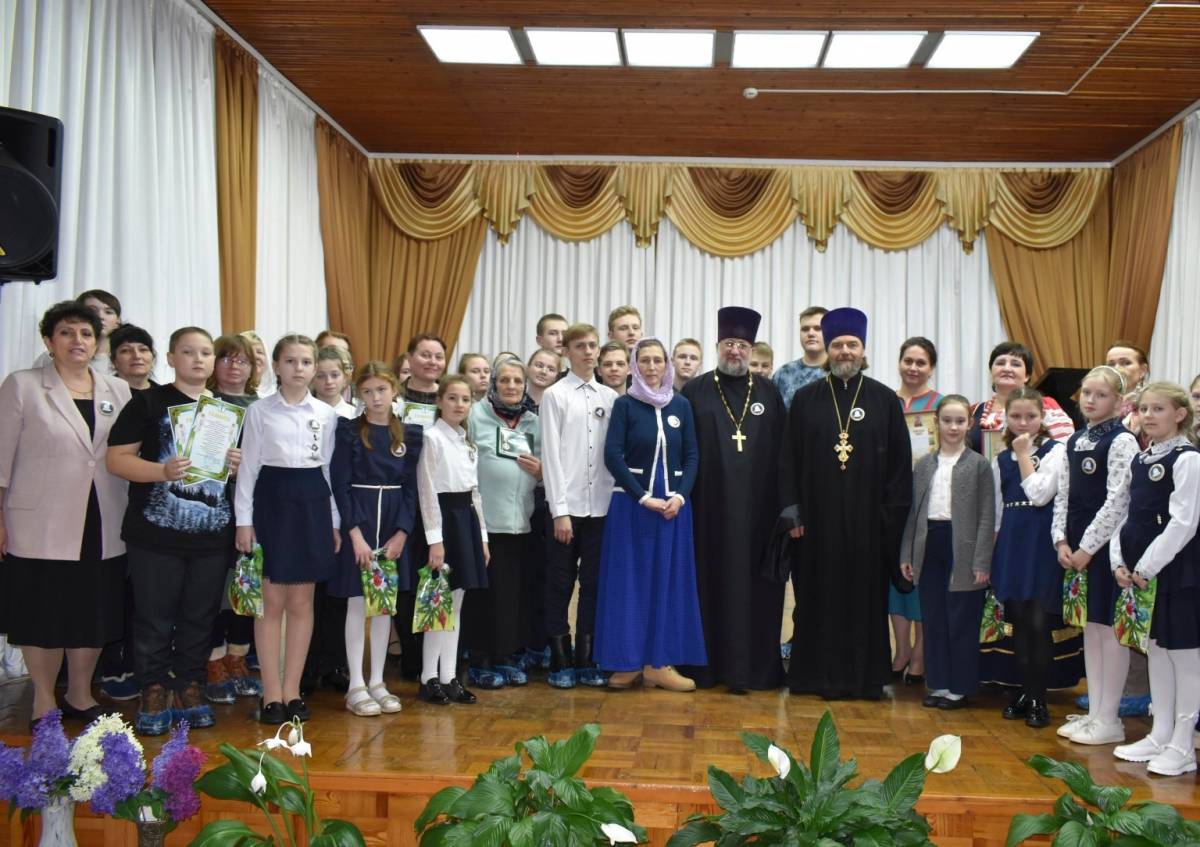 На снимке участники VI Никольских чтений.