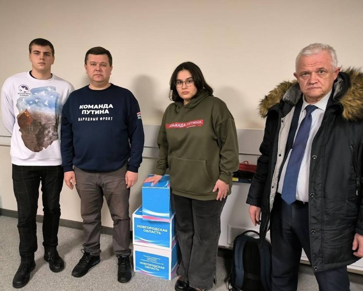 Первую часть подписей в поддержку Владимира Путина от Новгородской области доставили в Москву