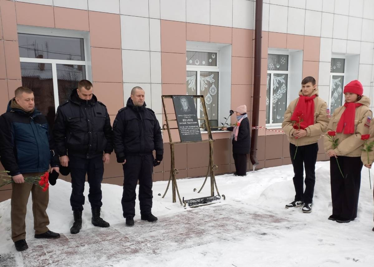 Волотовцы почтили память земляка, погибшего в Чечне