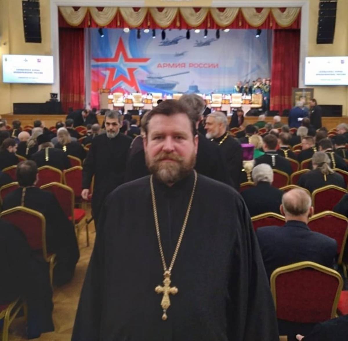 Протоиерей Михаил Бирюков из Сольцов  участвует  в работе 32-х Международных Рождественских образовательных чтений