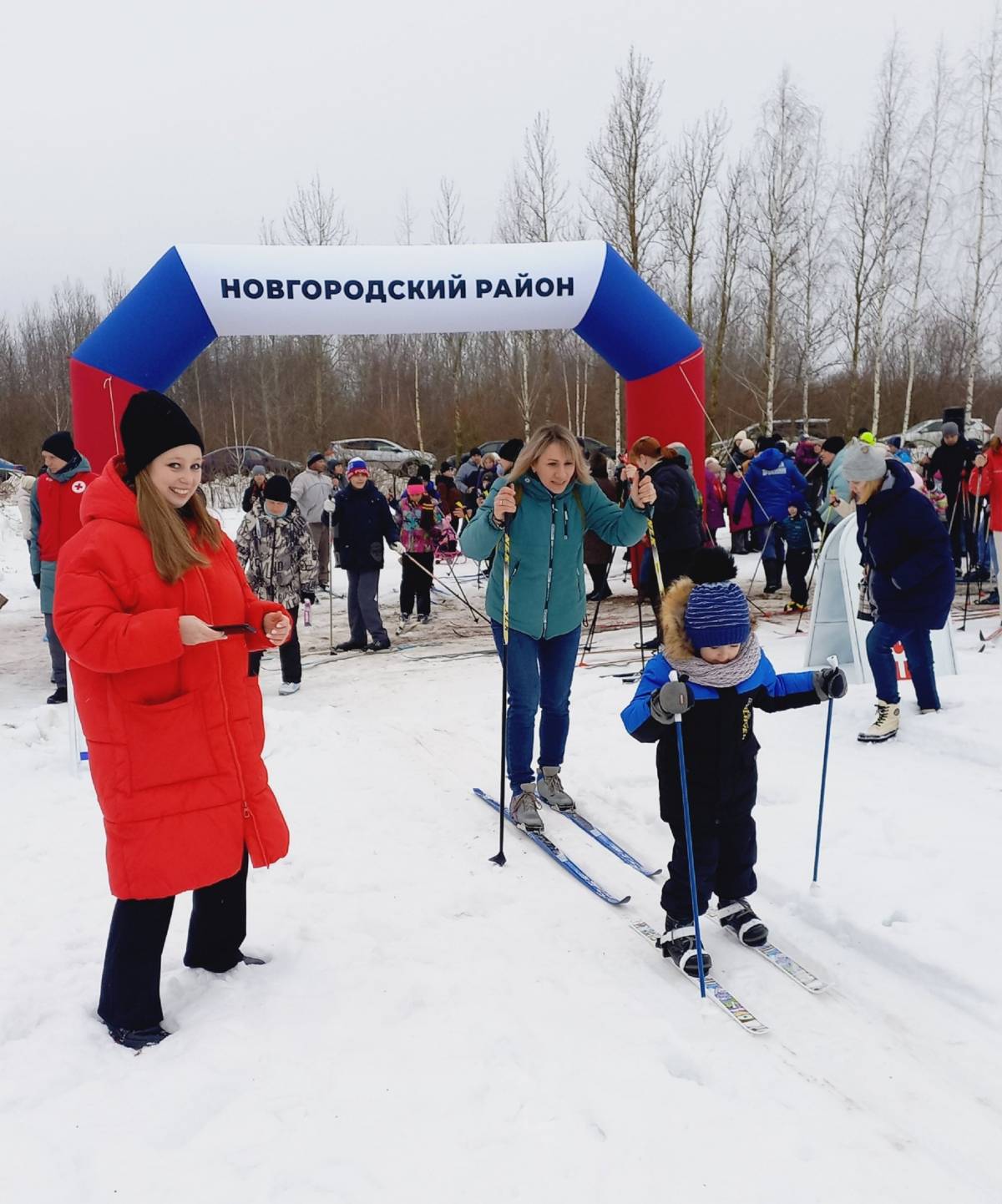 В Панковке Новгордского района Год семьи открыли зимним праздником спорта и здоровья