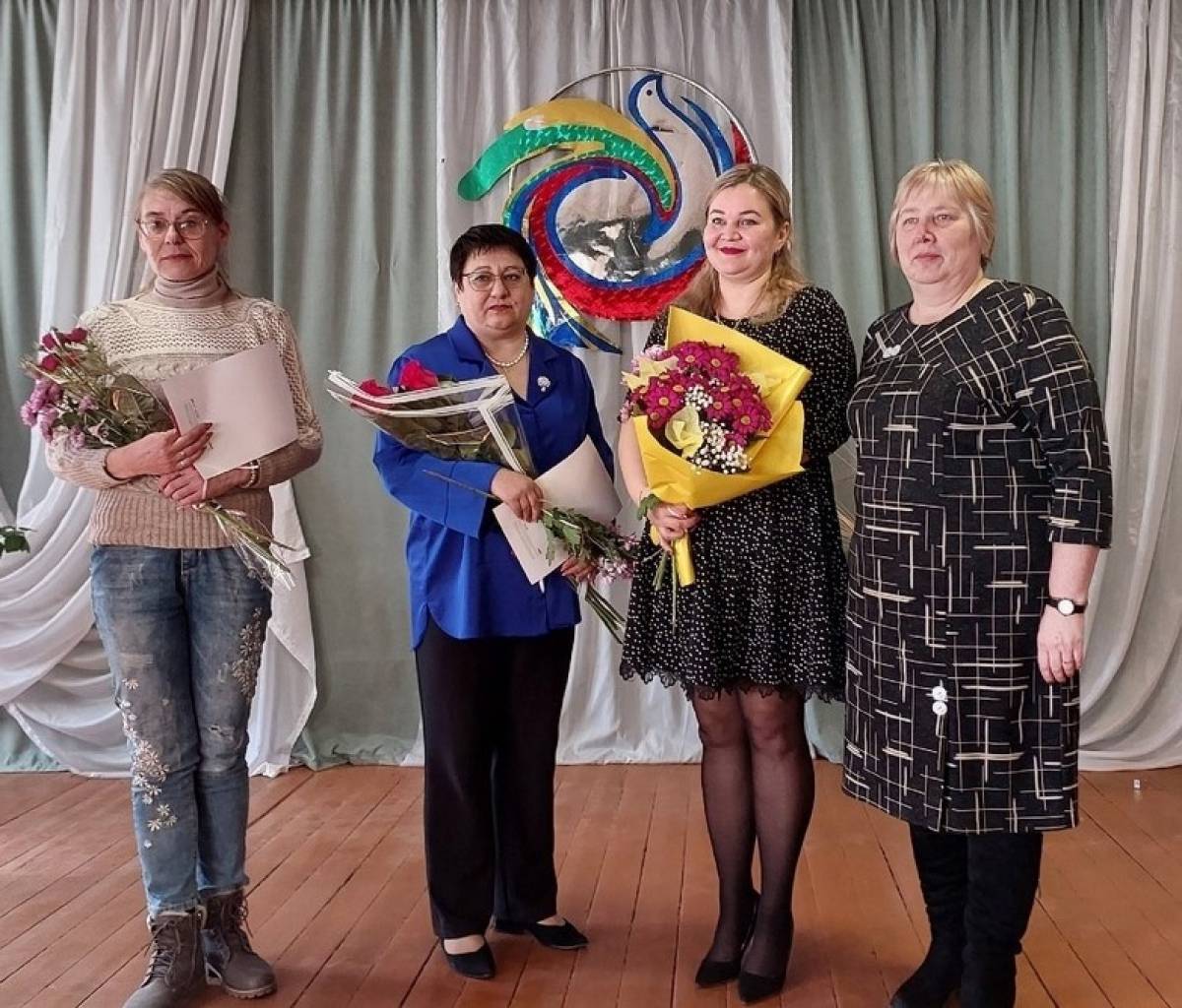 Татьяна Гелеван с победителями и призерами конкурса