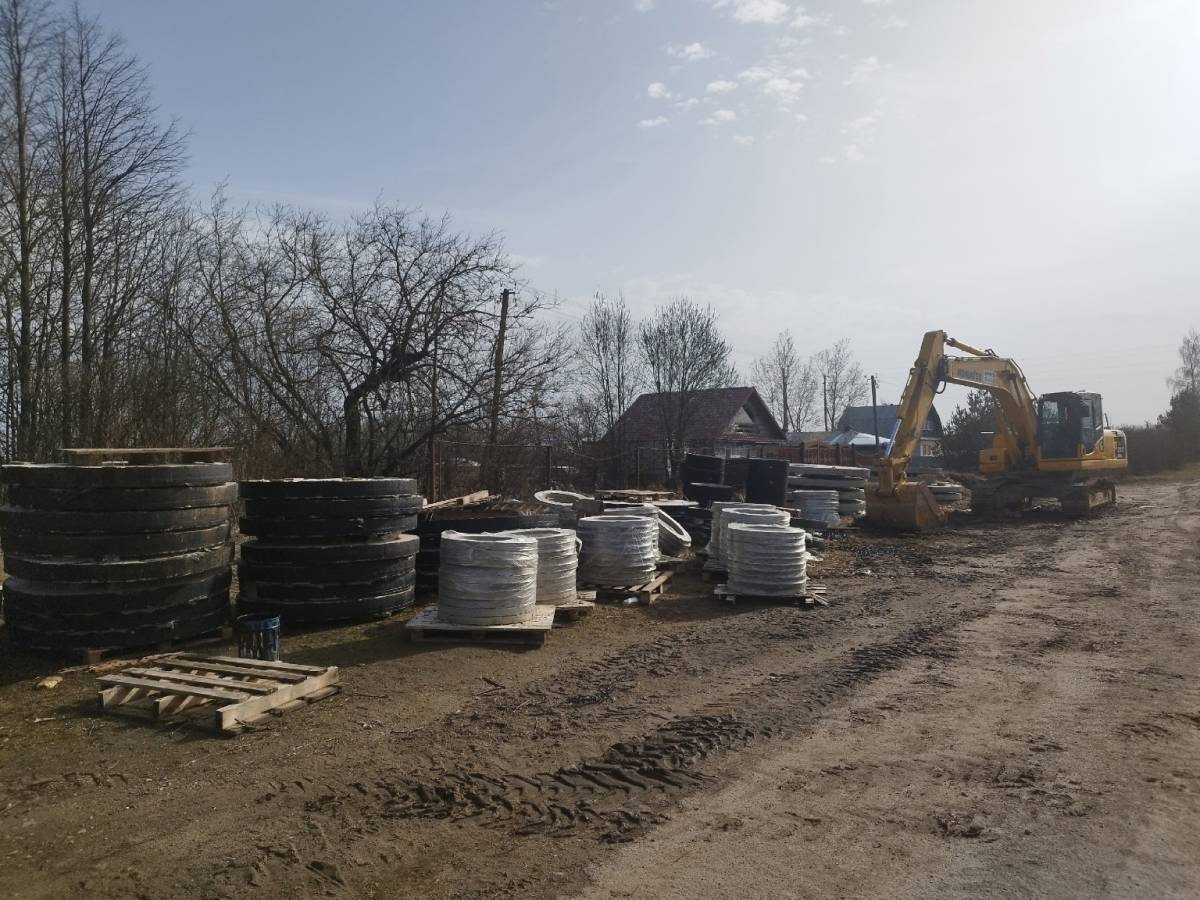 В деревне Трубичино Новгородского района продолжается строительство водопровода