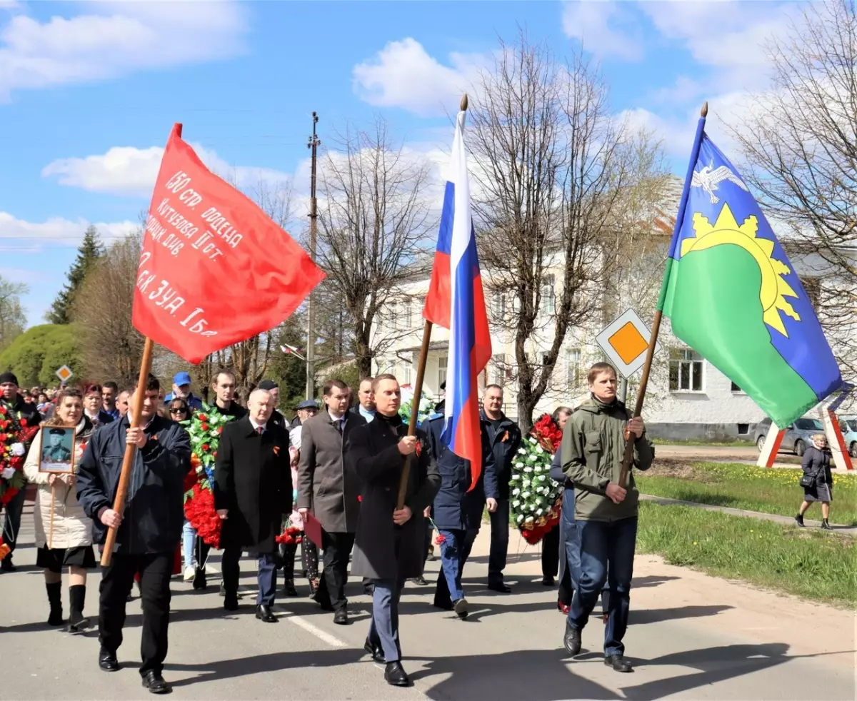 Торжественно и празднично прошли в Батецком  округе мероприятия, посвящённые Дню Победы