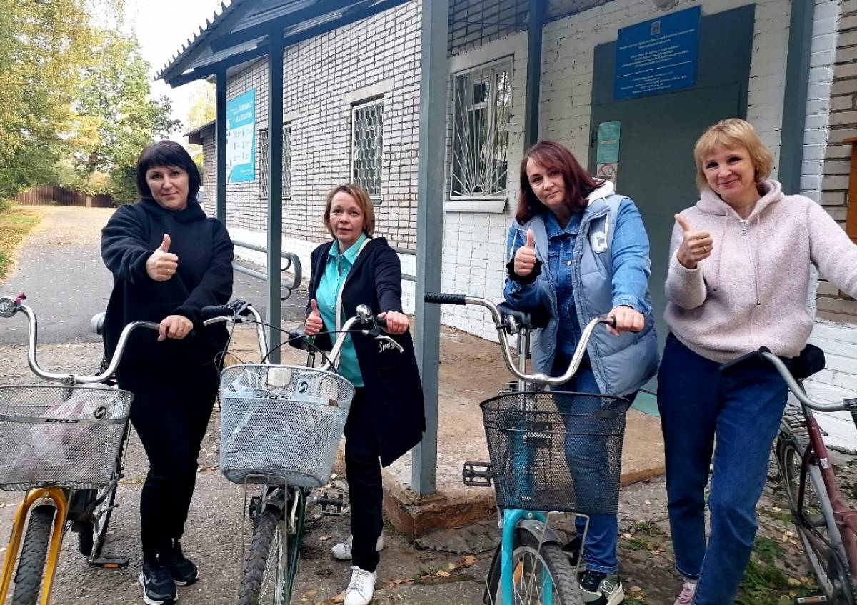 Любытинцы присоединились к Всероссийской акции «На работу на велосипеде»
