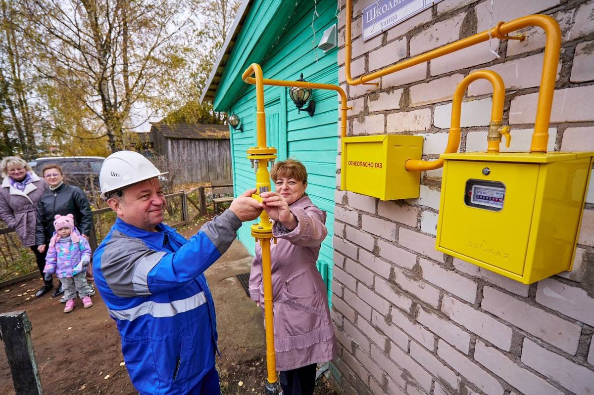 В Хвойнинском округе ввели в эксплуатацию газопроводы для деревень Мякишево и Спасово