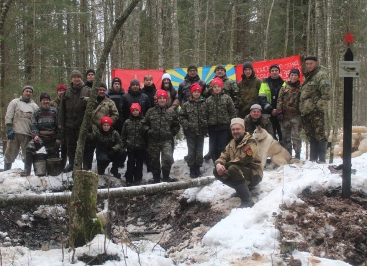 Под Малой Вишерой установили памятный знак на месте падения истребителя ЛаГГ-3