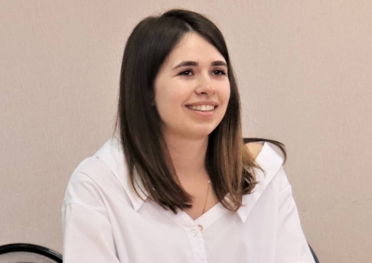 На фото лучший воспитатель Екатерина Кутина