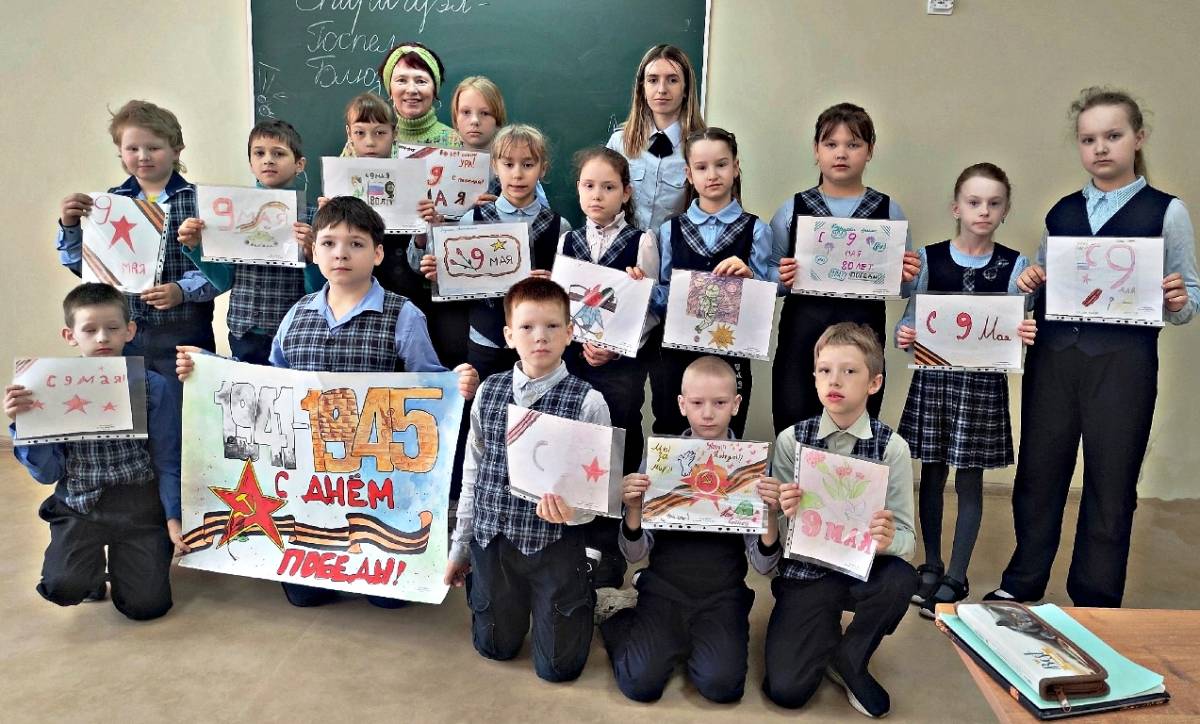 Парфинские ветераны МВД организовали конкурс рисунков среди школьников