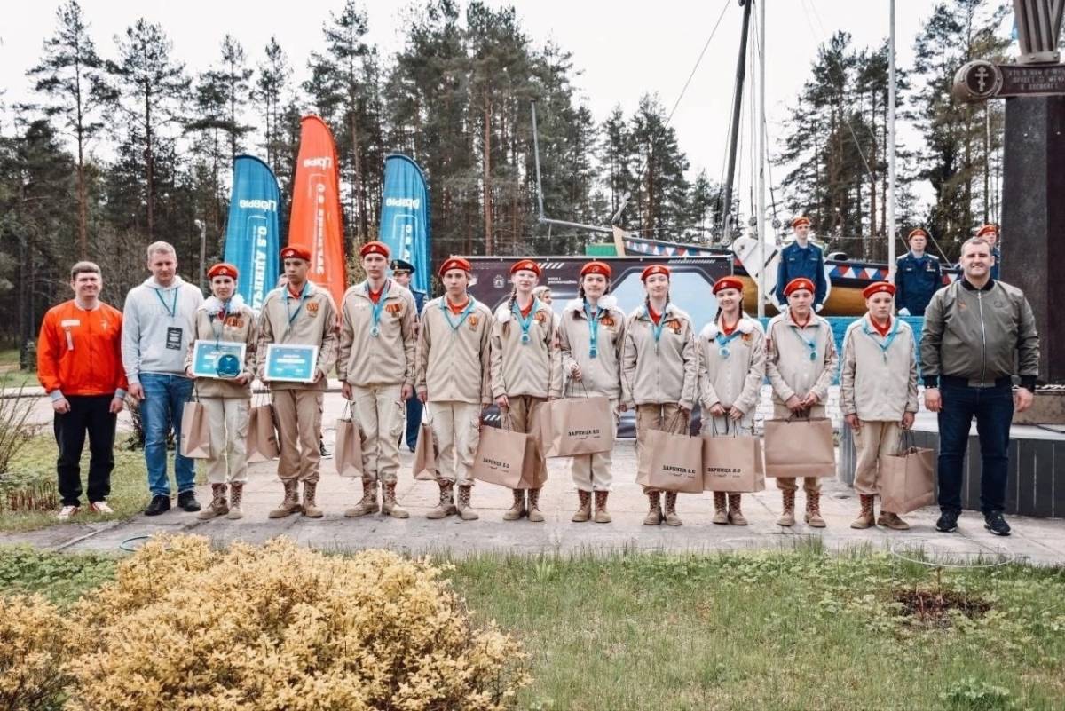 «Звери» из Новгородского округа выиграли региональный этап игры «Зарница 2.0»