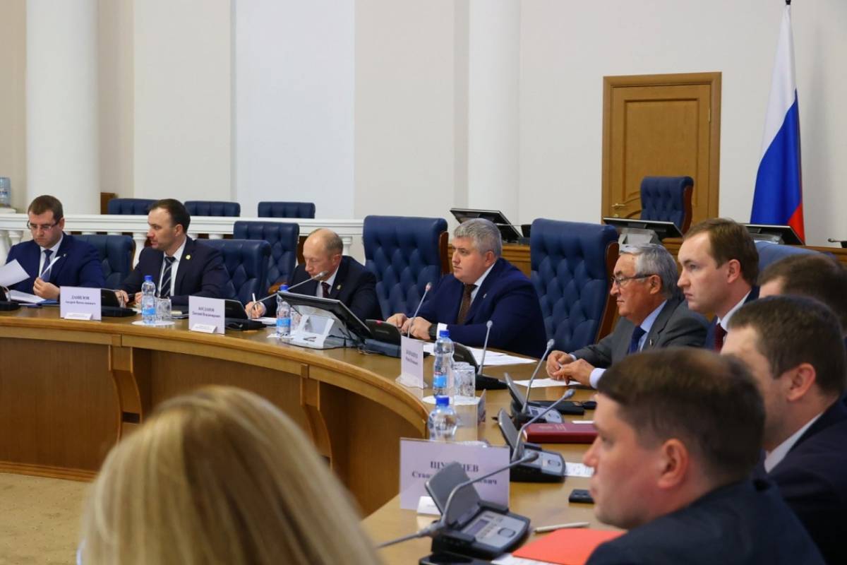 В Новгородской области более 18 тысяч детей отправятся отдыхать в летние лагеря