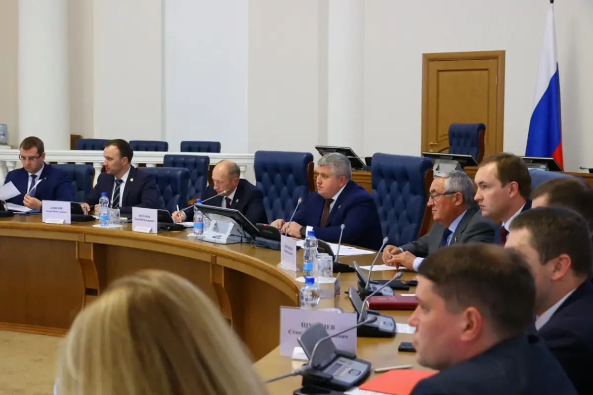 В Новгородской области более 18 тысяч детей отправятся отдыхать в летние лагеря