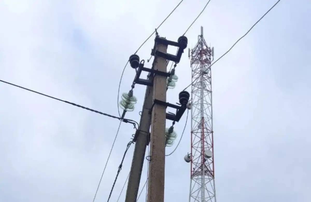 На утро 11 июля в Новгородской области без света остаются полторы тысячи жителей