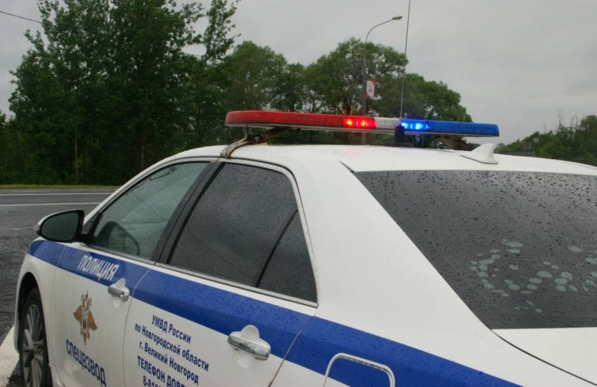 Пожилого нетрезвого водителя-рецидивиста задержали в Великом Новгороде
