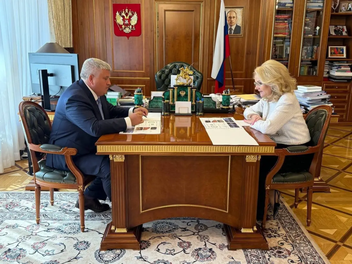 Александр Дронов встретился в Москве с заместителем председателя правительства страны Татьяной Голиковой