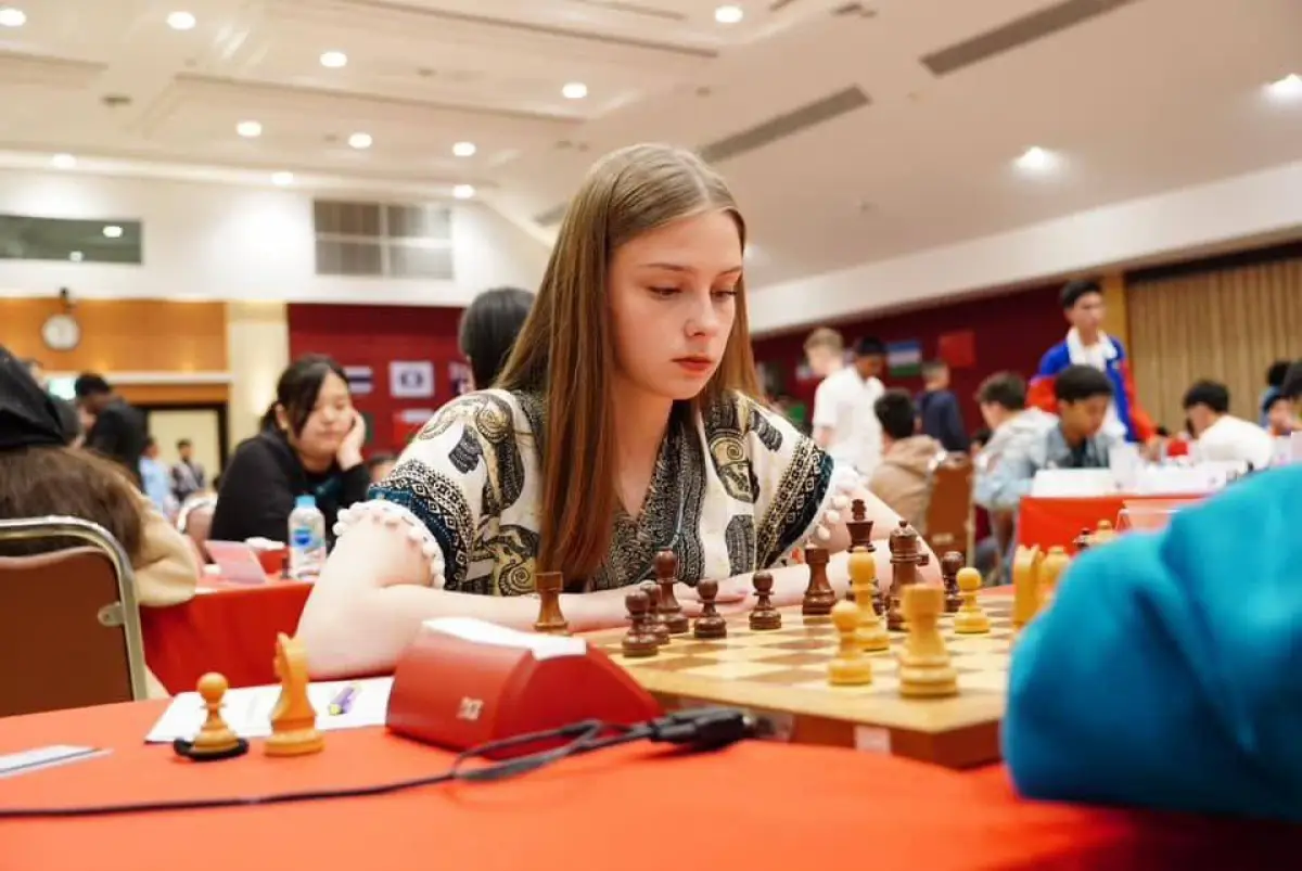 Новгородская спортсменка стала самым юным мастером ФИДЕ среди женщин