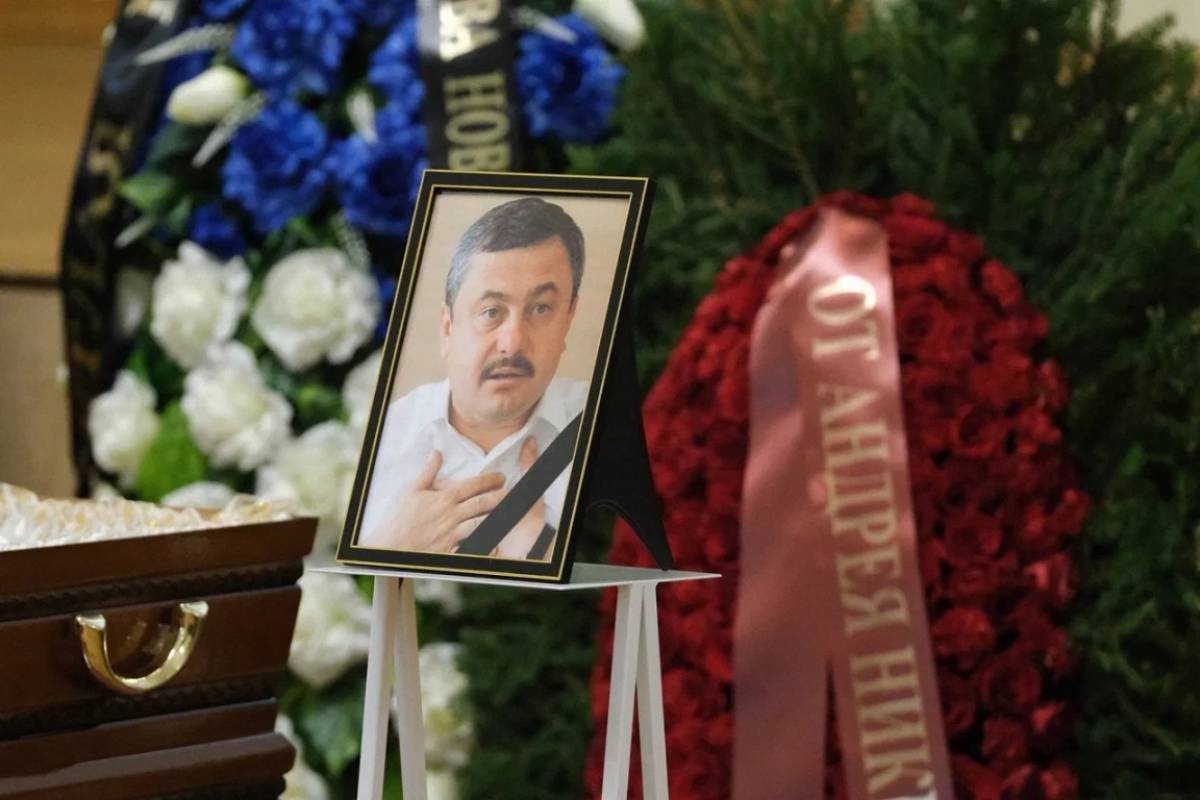 Полпред президента в СЗФО выразил соболезнования в связи с кончиной Михаила Прусака
