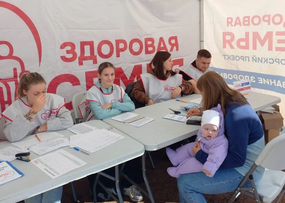 Бригада новгородских врачей побывала в Любытинском округе