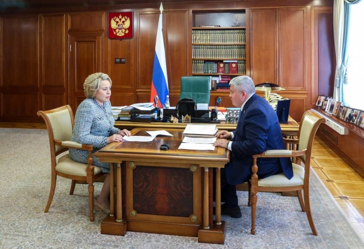 Александр Дронов рассказал в ТГ о рабочей встрече с Валентиной Матвиенко