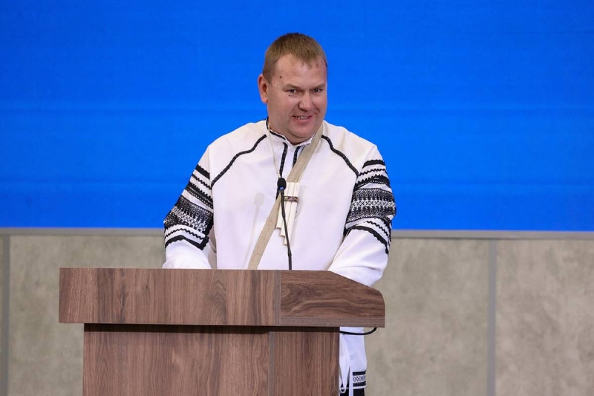 Стихи Есенина и музыка прозвучали на пленарном заседании Парламентского форума