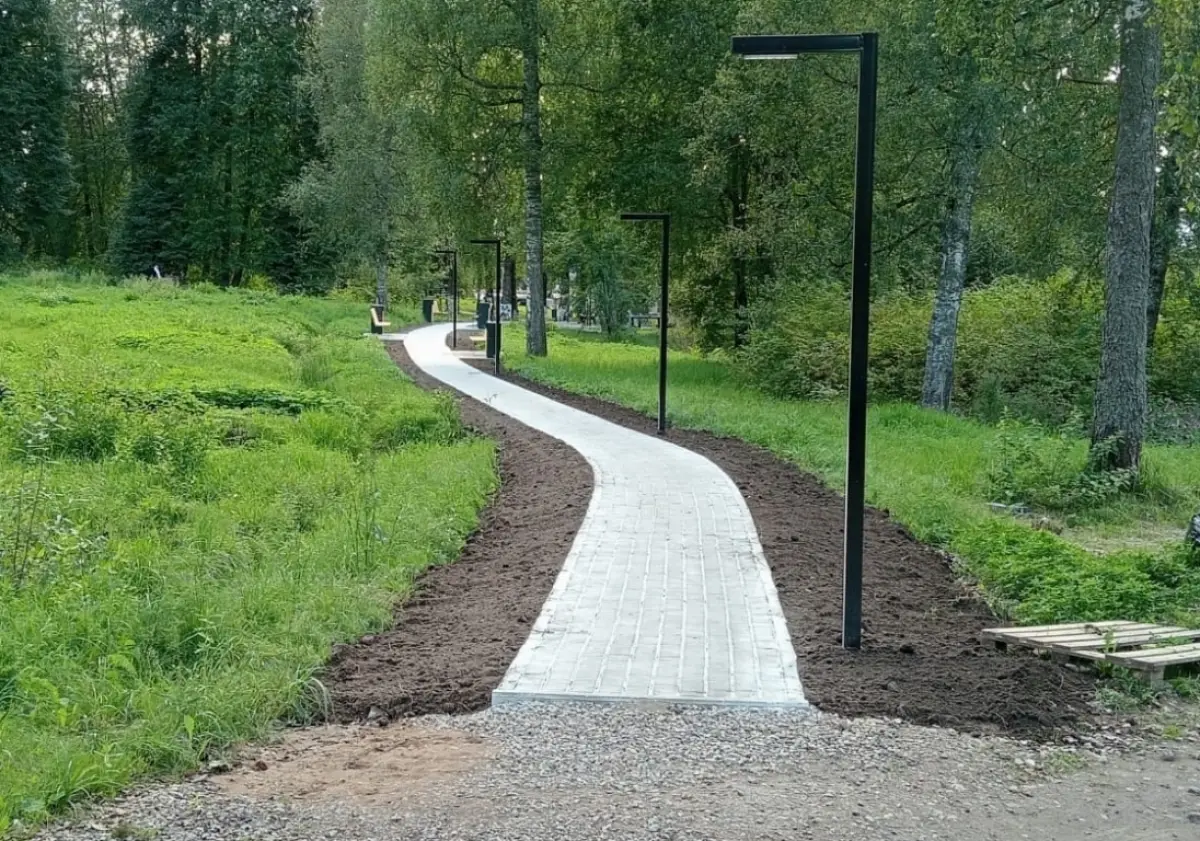 Любимый жителями Окуловки парк ОЦБК обрёл вторую молодость